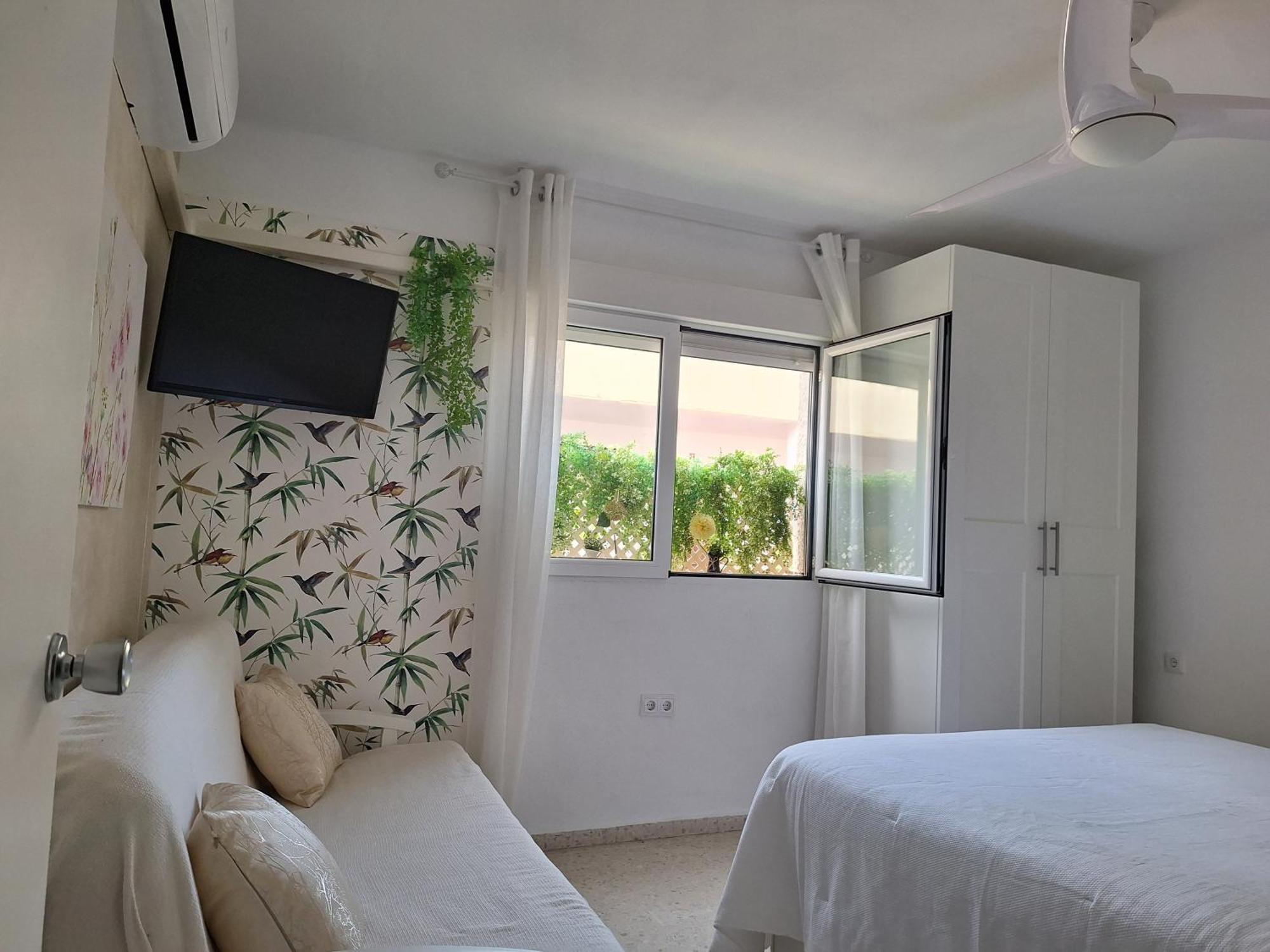 阿尔姆尼卡Rosalia Playa San Cristobal Wifi Netflix公寓 外观 照片